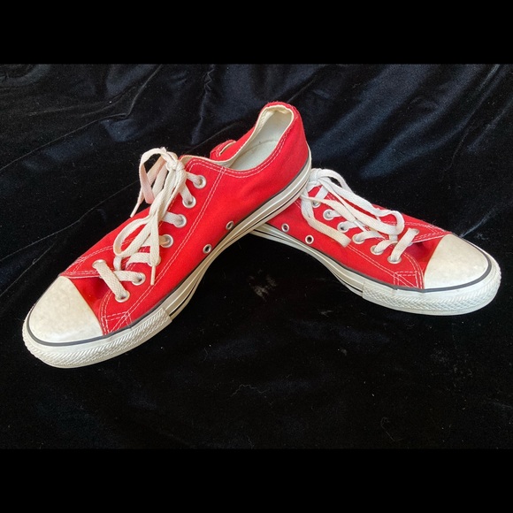 Men’s Converse All Stars - Picture 3 of 6